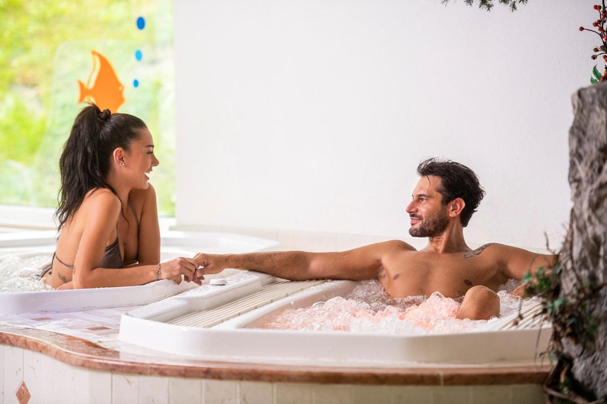 Alpino Charme Apartments ペーイオ エクステリア 写真